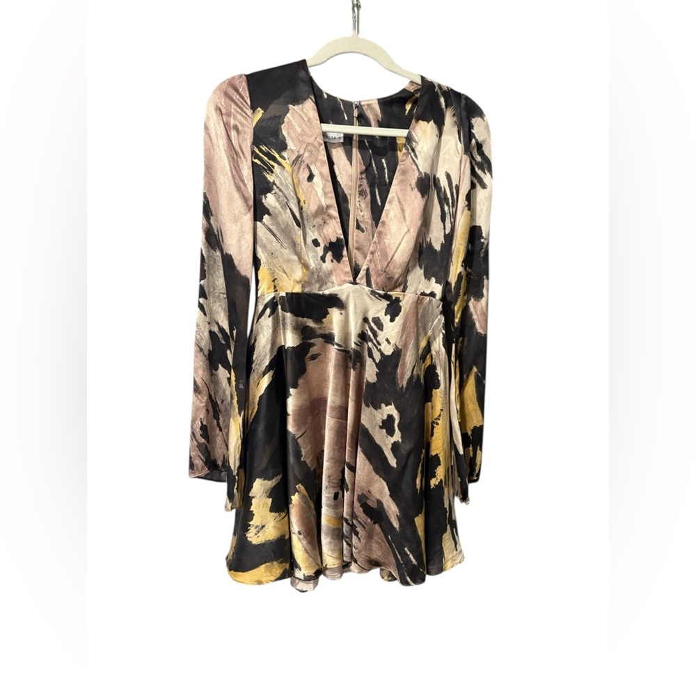 Chic Designer Dress with Deep V-Cut neckline - Black and Cream.